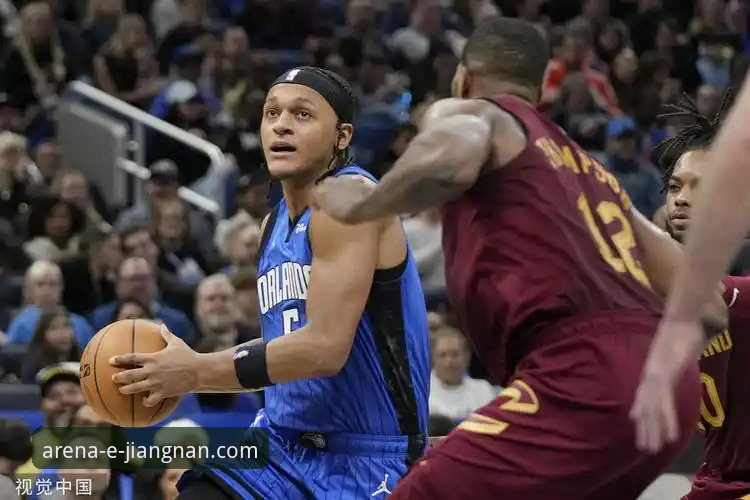 江南体育APP最新版怎么下载 骑士力克魔术豪取四连胜:一场关键卡位战的深度复盘与观赛指南